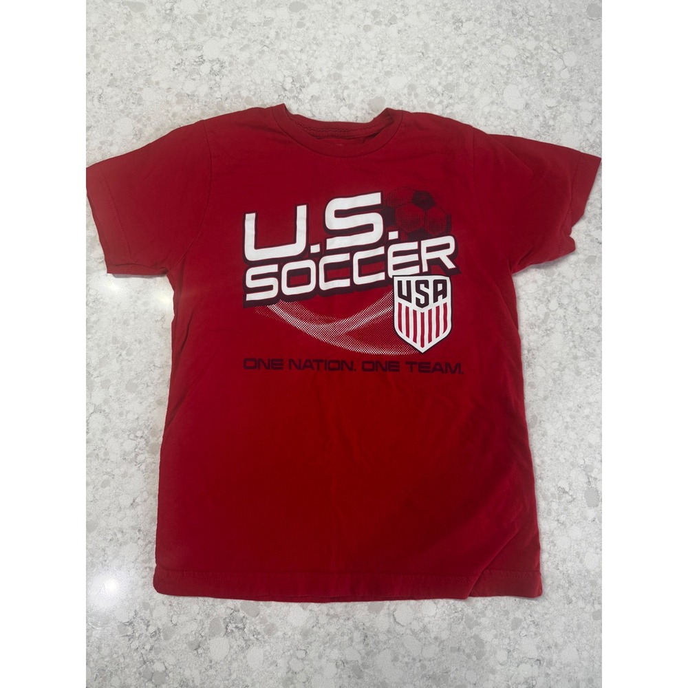 US Soccer Boys Red Graphic T-Shirt One Nation One Team Size Large L